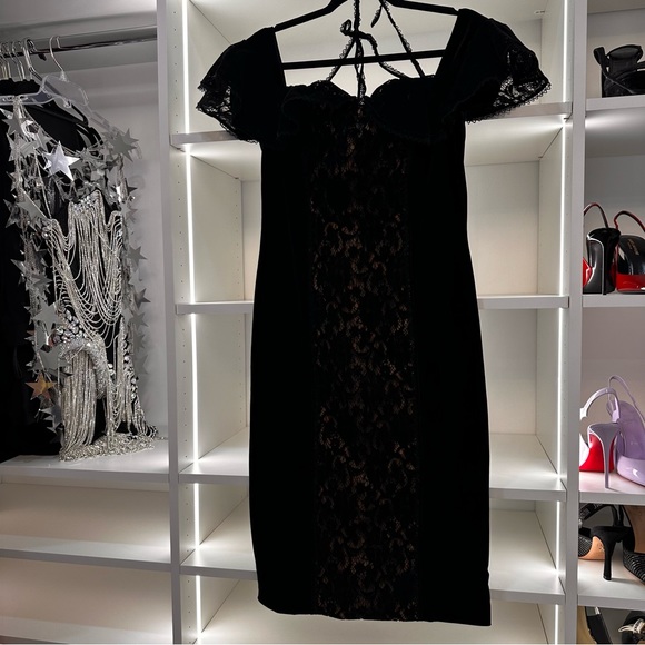 Marchesa Notte - Black Velvet Off-the-Shoulder Midi Cocktail Dress w/ Lace - Picture 3 of 3